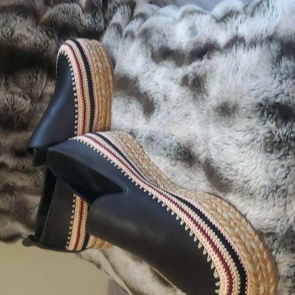 Ulla Johnson Lucia crochet-knit espadrilles slip on Size 37/ 7 - Picture 7 of 10